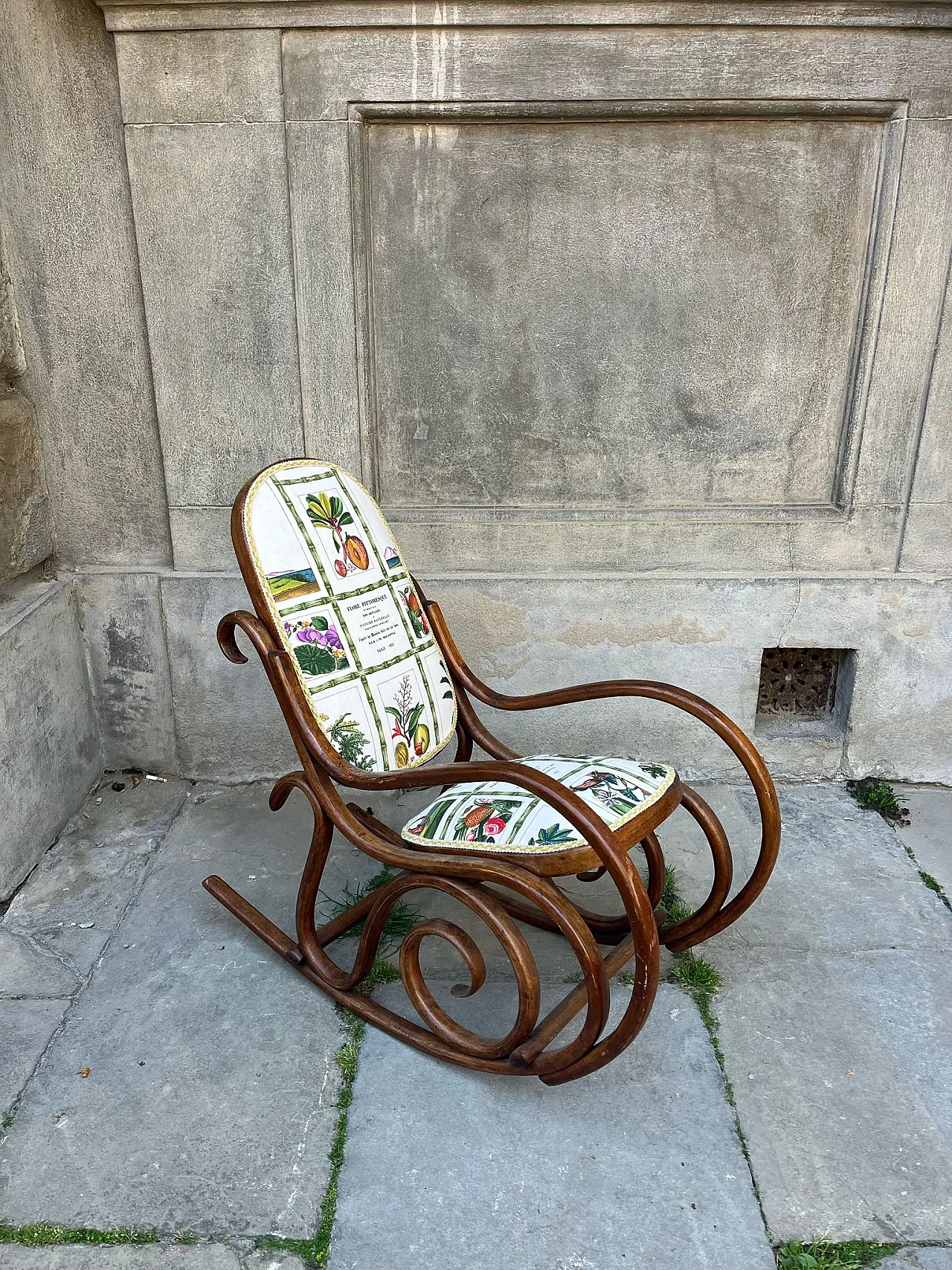 Rocking armchair, 20th century 2