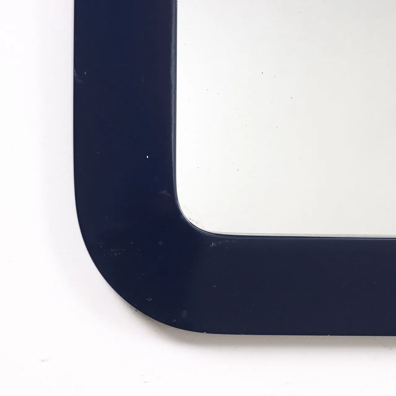 Specchio in legno laccato e vetro, anni '70 5