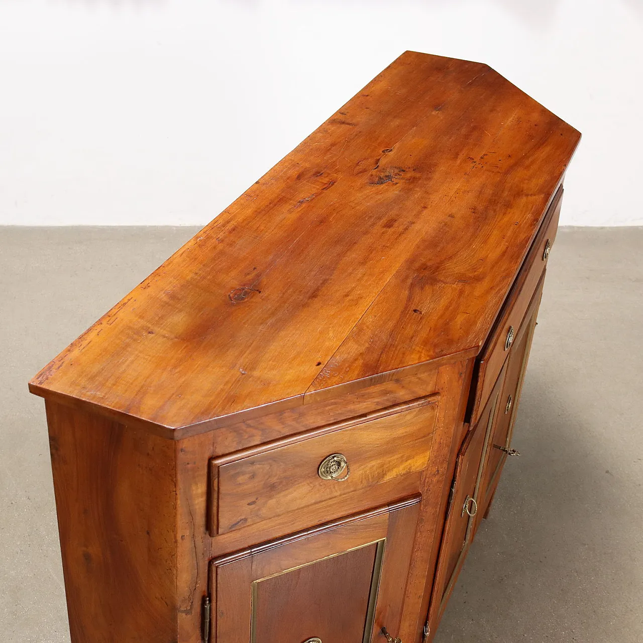 Credenza scantonata in legno, '900 4