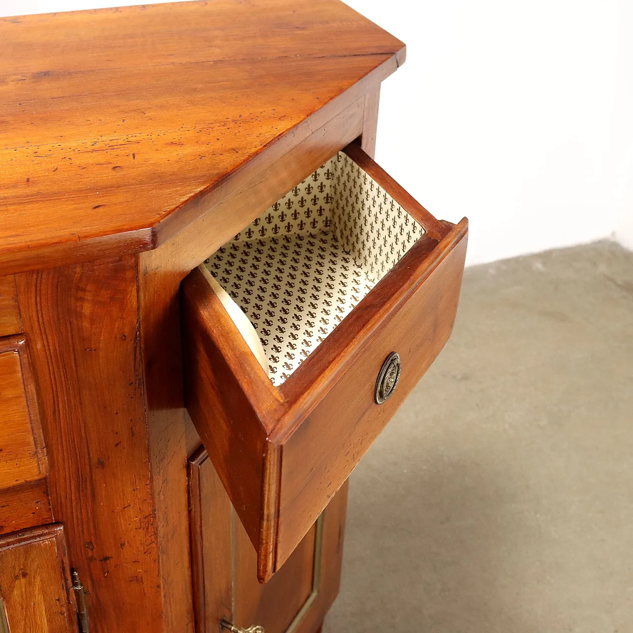 Credenza scantonata in legno, '900 5