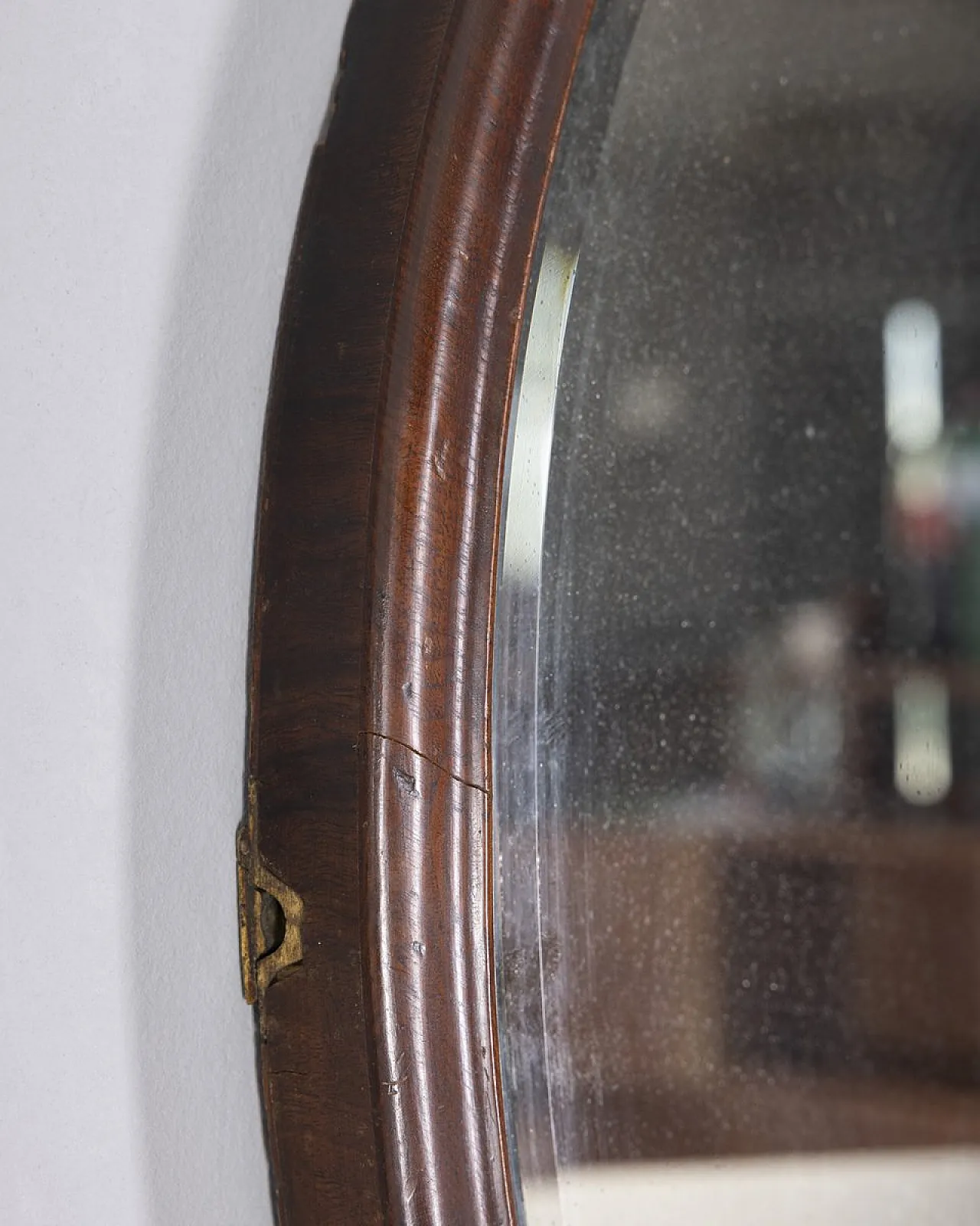 Specchio da parete in noce, anni '60 6