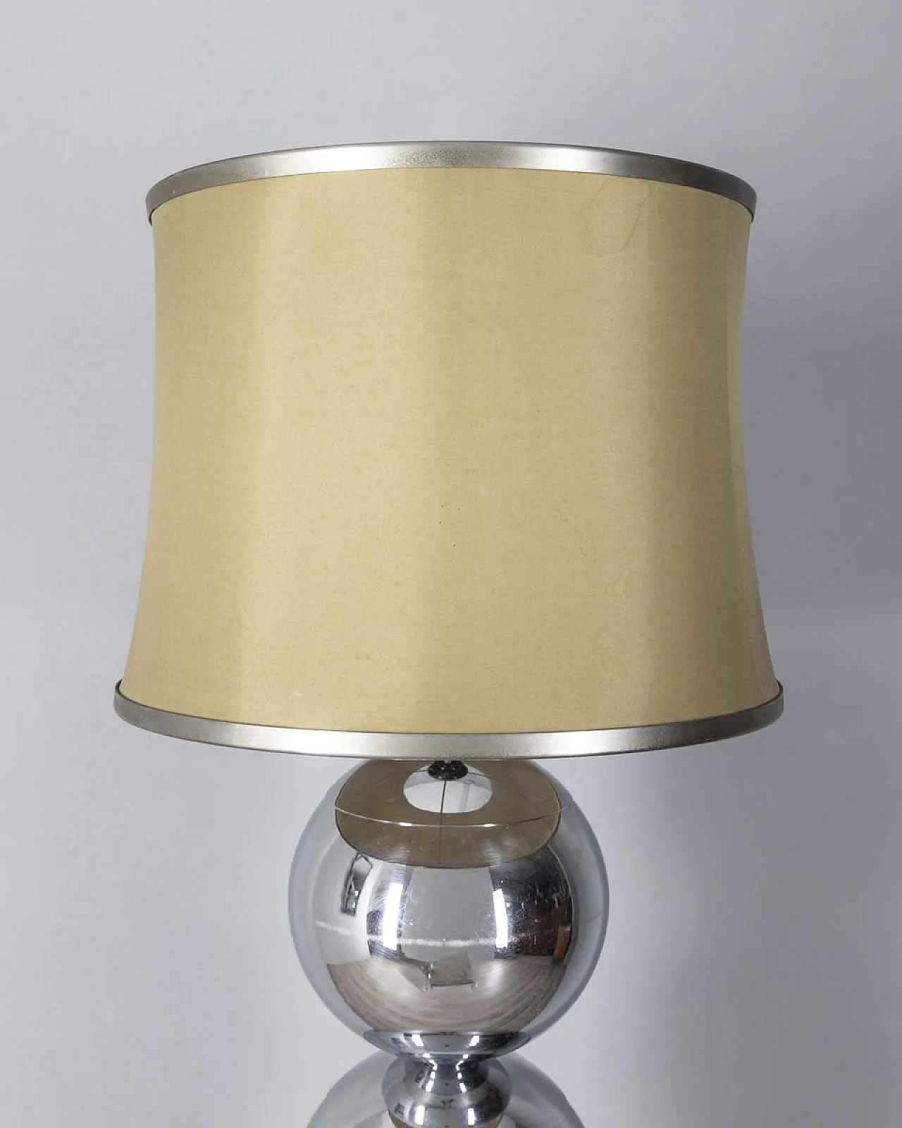 Lampada da terra con sfere in metallo cromato, anni '70 6