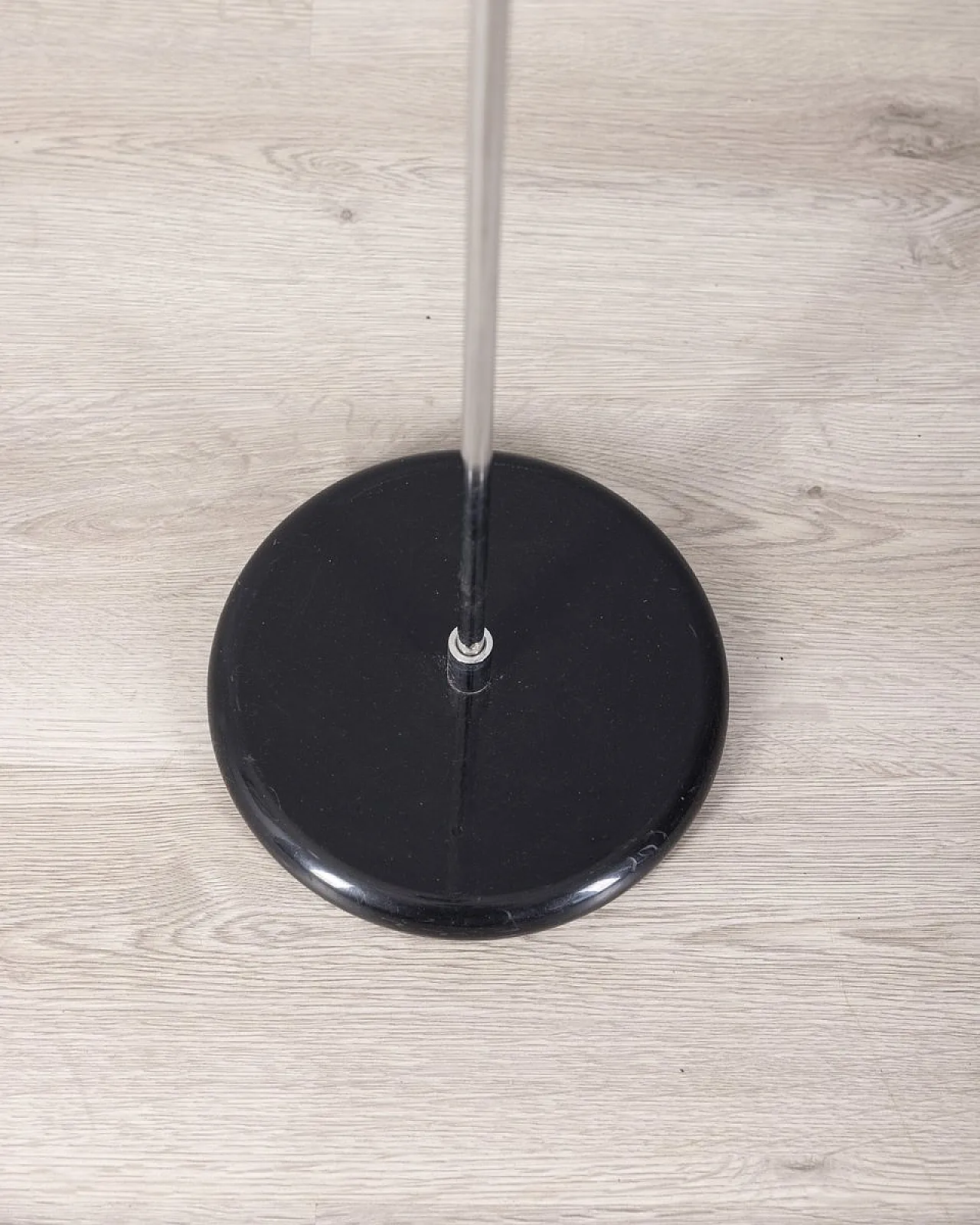 Lampada da pavimento Colombo 626 di Joe Colombo per Oluce, anni '70 4