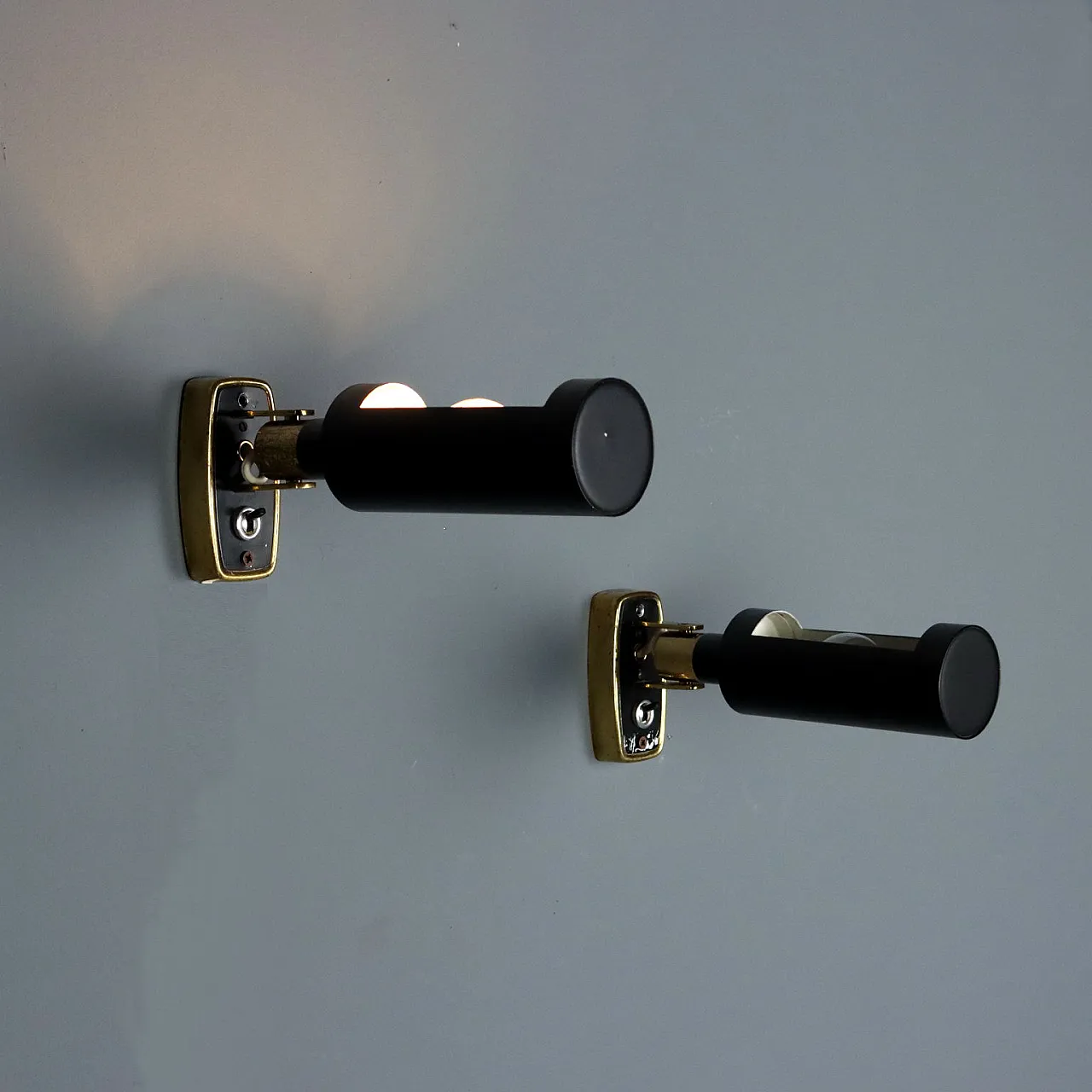 Stilnovo wall lamps, 1960s 4