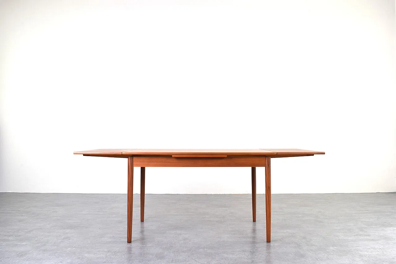 Dining table extendable in Danish teak, 1960s 4
