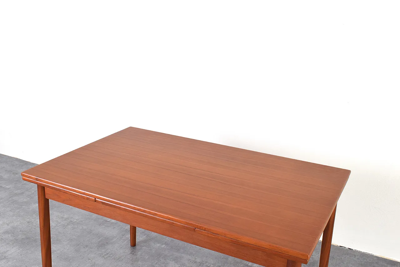 Dining table extendable in Danish teak, 1960s 13