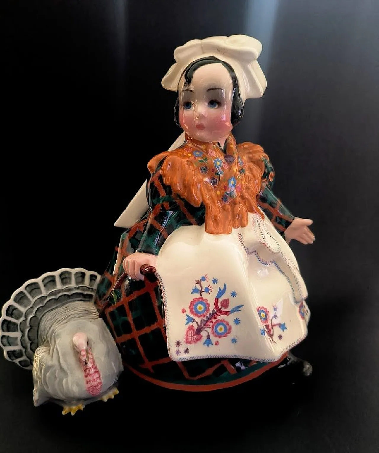 Abiti tradizionali contadini di Sandro Vacchetti per Essevi, anni '30 1