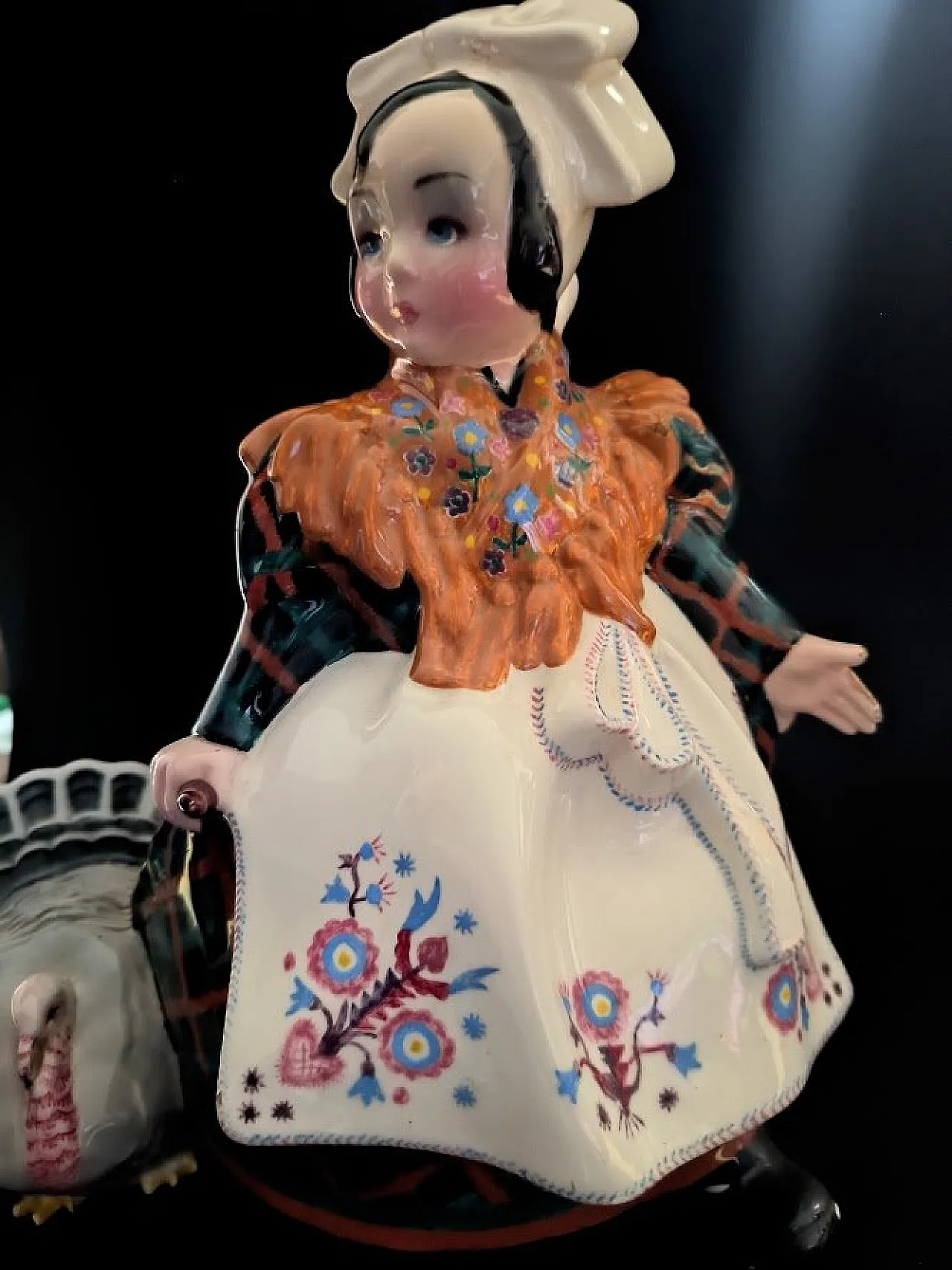 Abiti tradizionali contadini di Sandro Vacchetti per Essevi, anni '30 3