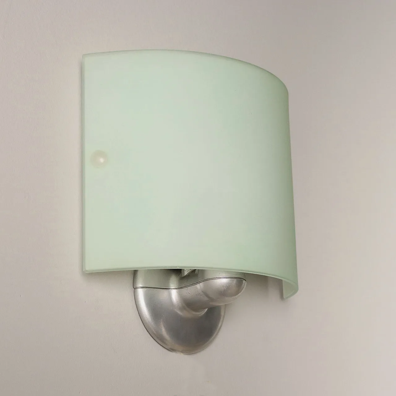 Lampada a parete modello Piperita in alluminio e vetro, anni '80 3