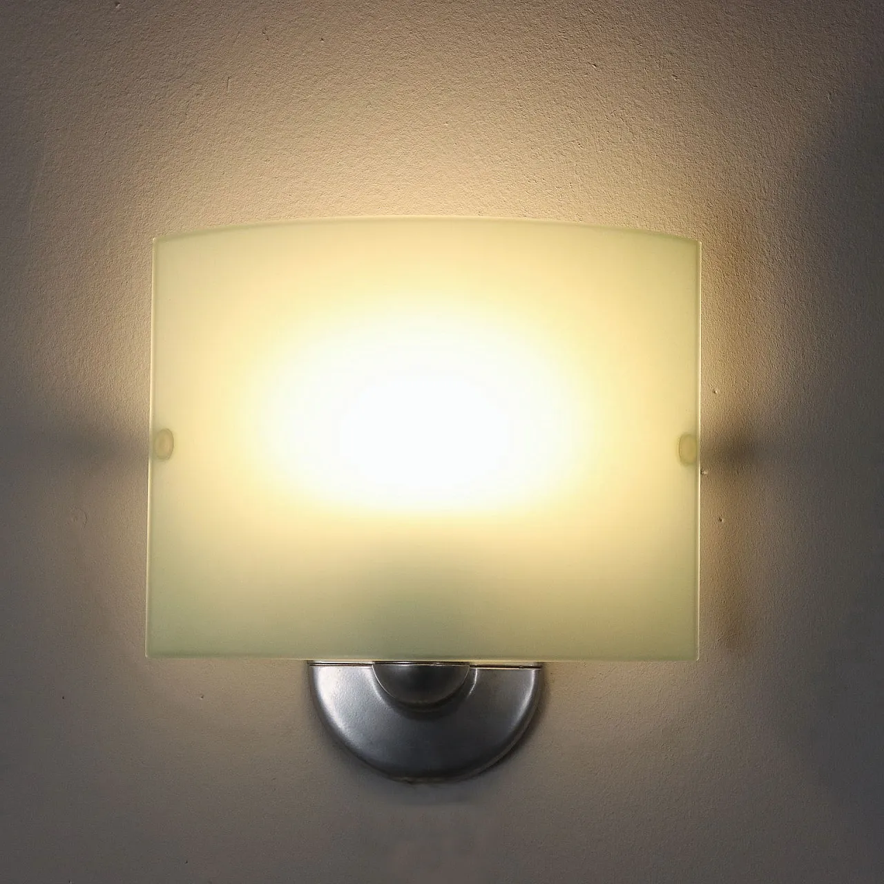 Lampada a parete modello Piperita in alluminio e vetro, anni '80 4