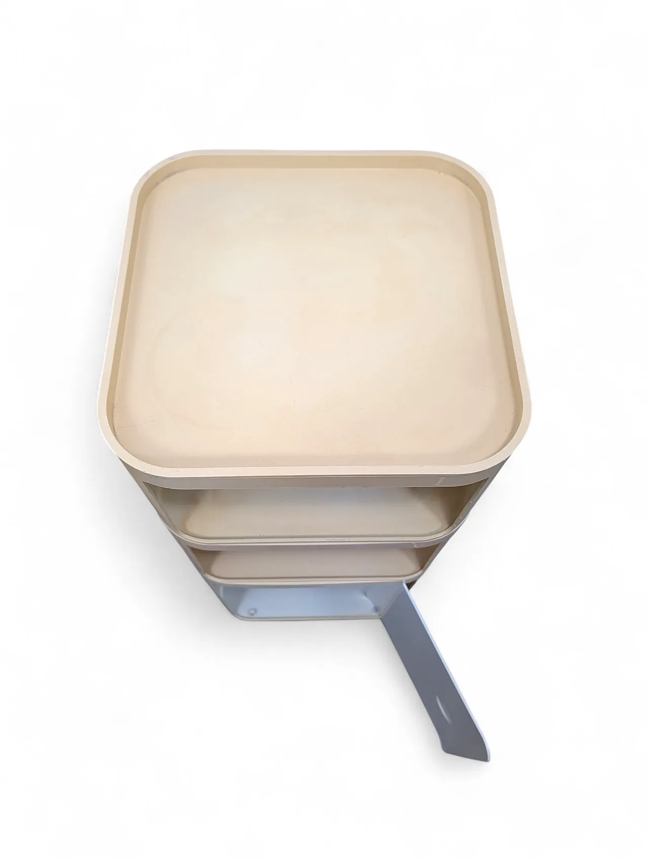 Coppia di contenitori modulari disegnati da Anna Castelli per Kartell 3