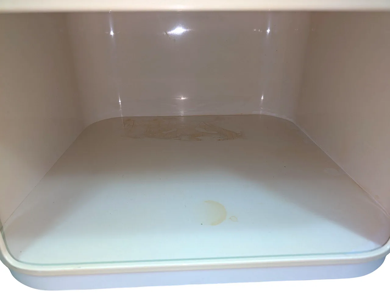 Coppia di contenitori modulari disegnati da Anna Castelli per Kartell 9