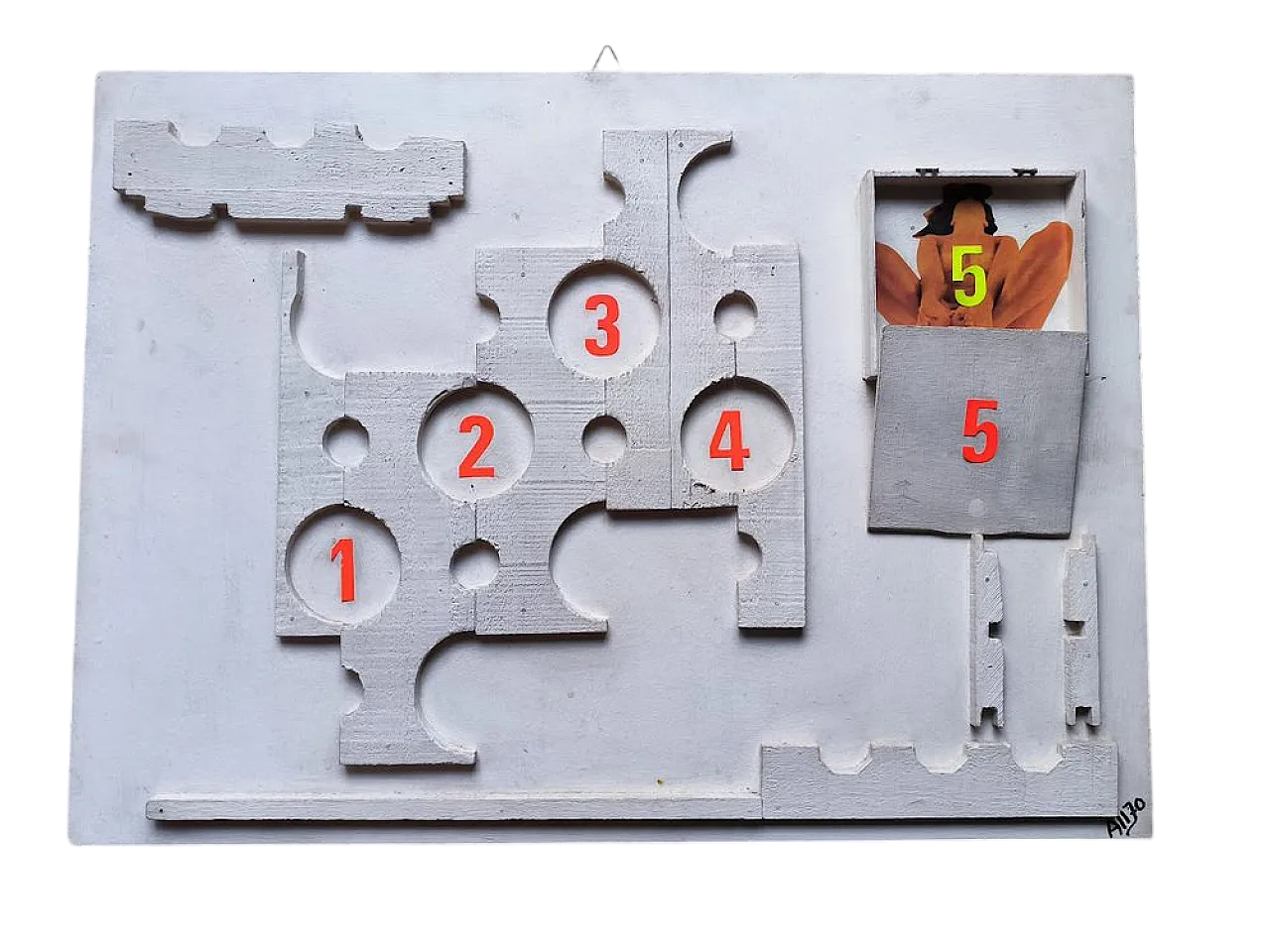 Liberazione n. 5 di Alberto Squarcia, collage su legno, anni '70 5