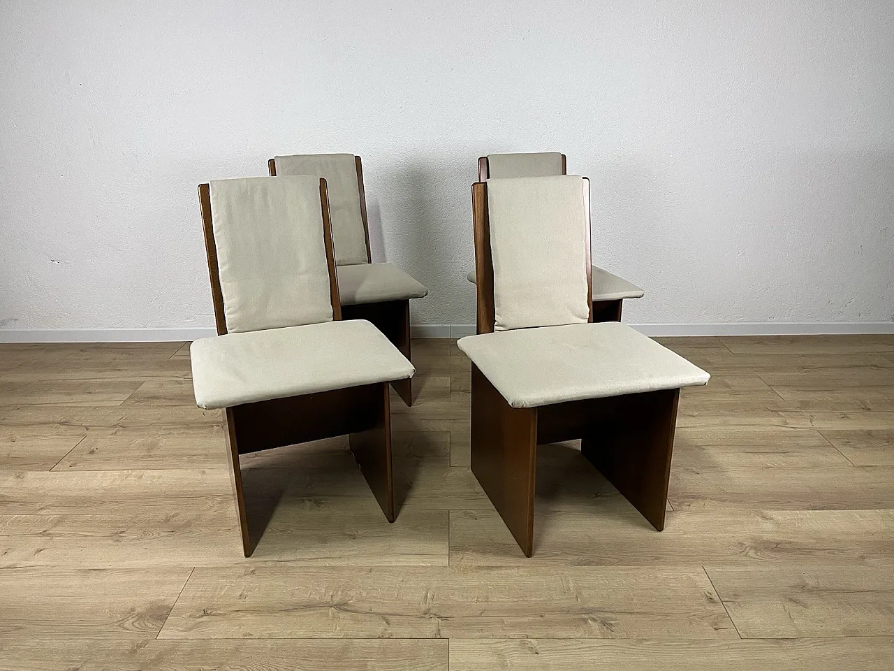 4 Takahama chairs in wood, 1960s 1