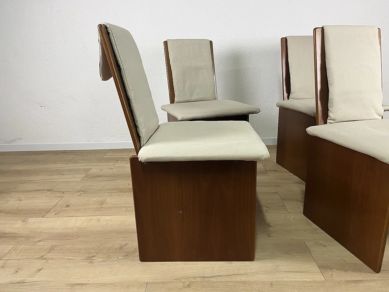 4 Takahama chairs in wood, 1960s 5