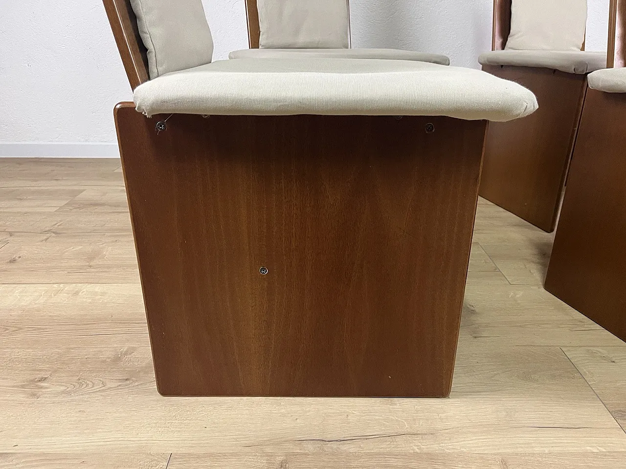 4 Takahama chairs in wood, 1960s 7