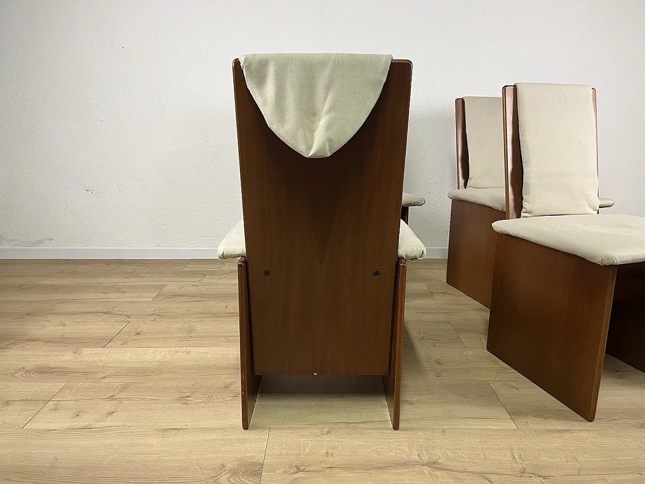 4 Takahama chairs in wood, 1960s 8