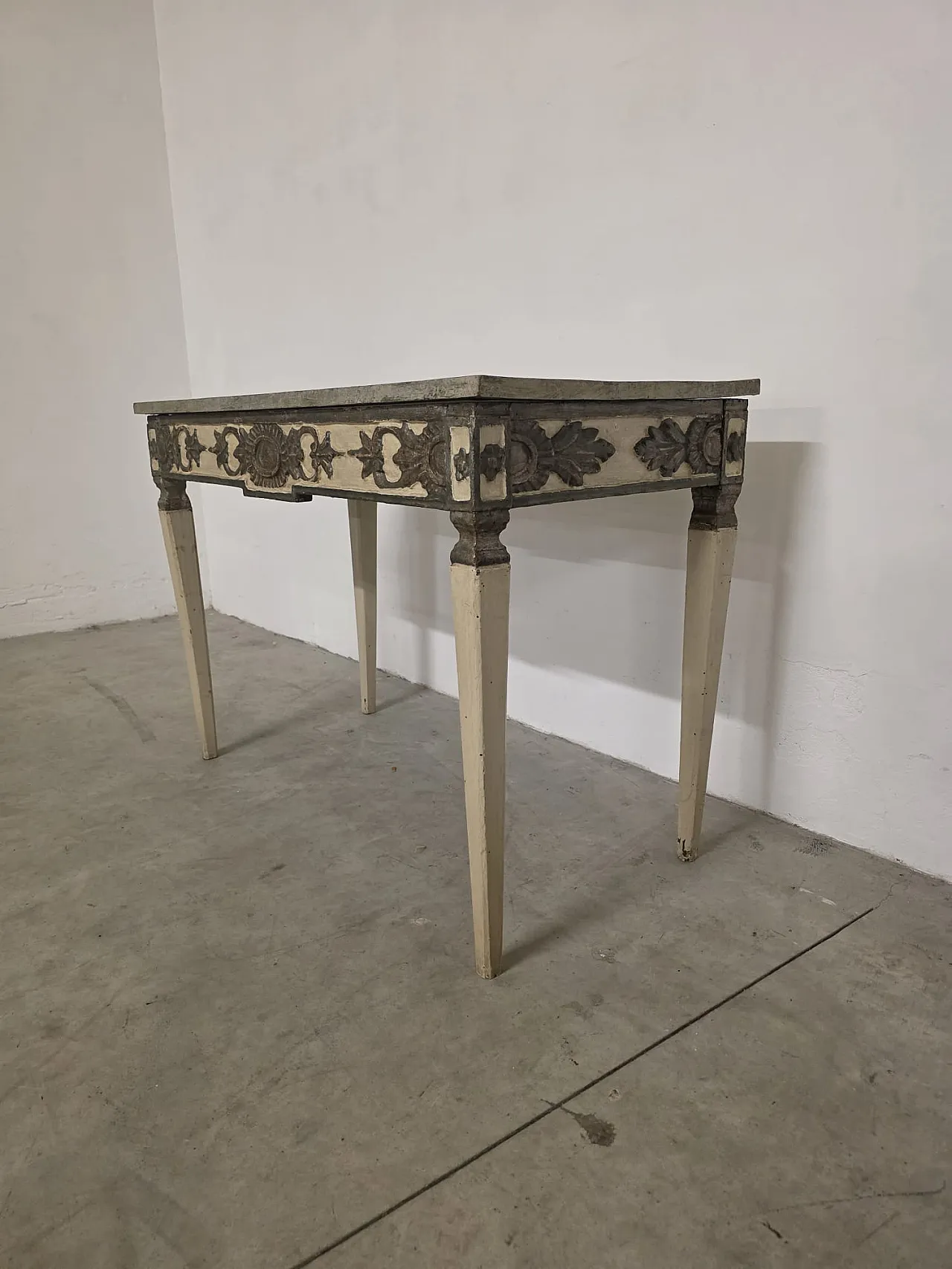 Decorative console Louis XVI style, 20th century 2