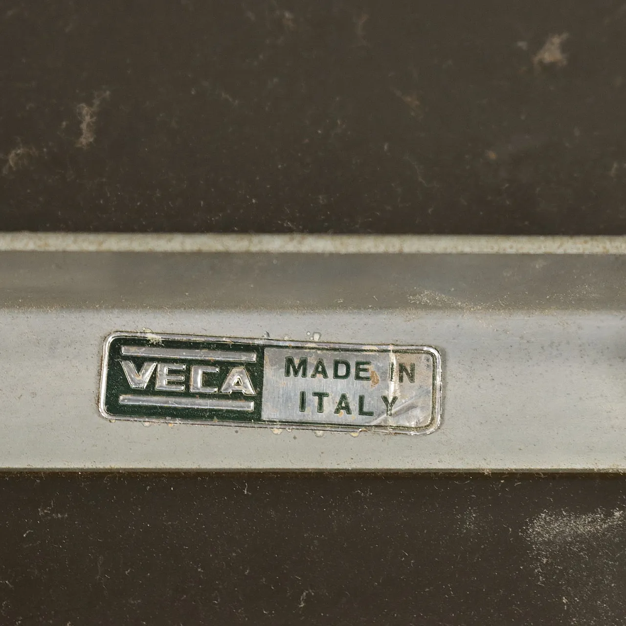 Specchio rotondo in vetro fumé, anni '60 8