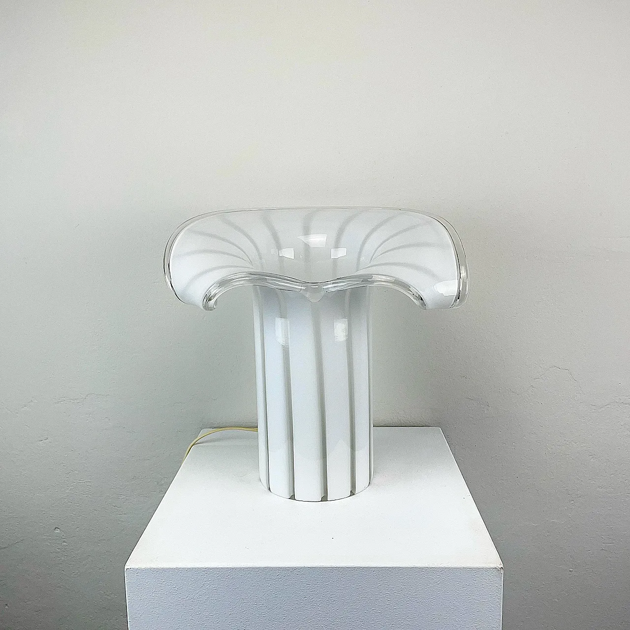 Lampada grande in vetro di Murano a forma di calla, Italia anni '80 1