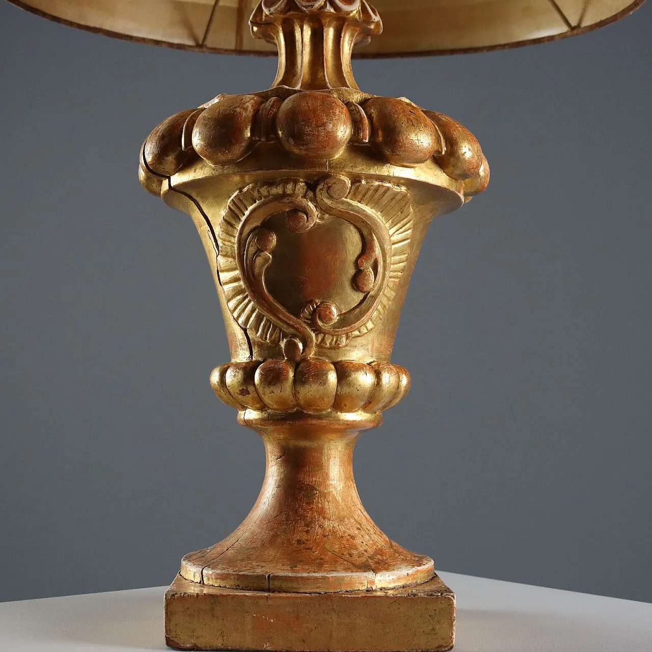 Table lamp eclectic in gilded wood carved, 19th century 5