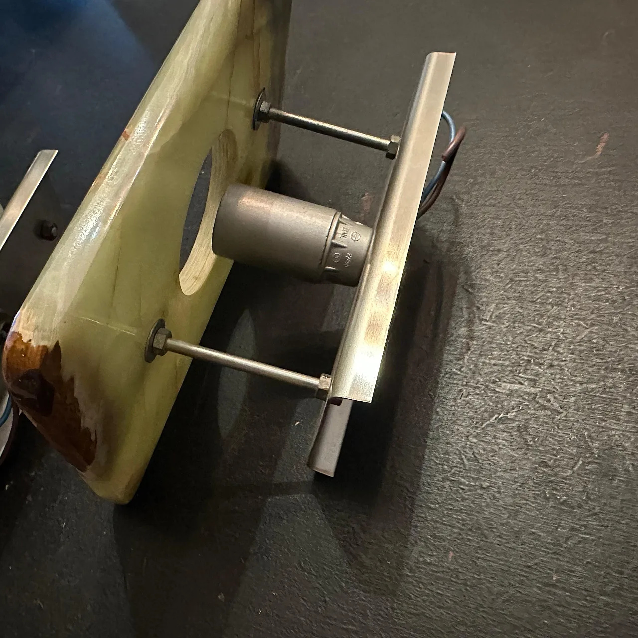 Pair of green and brown onyx and marble wall sconces, 1970s 11