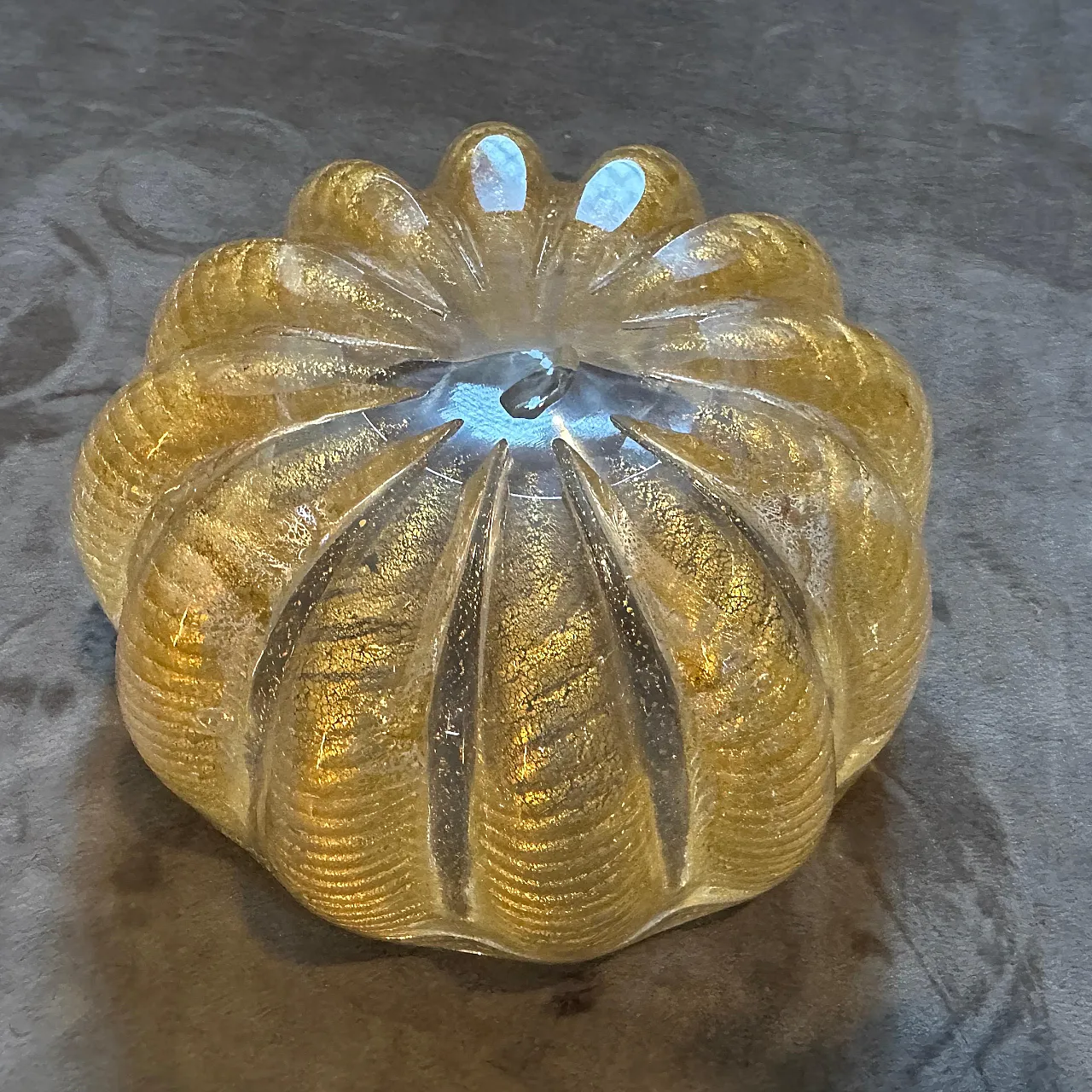 Barovier gold and clear Murano glass round bowl, 1970s 4
