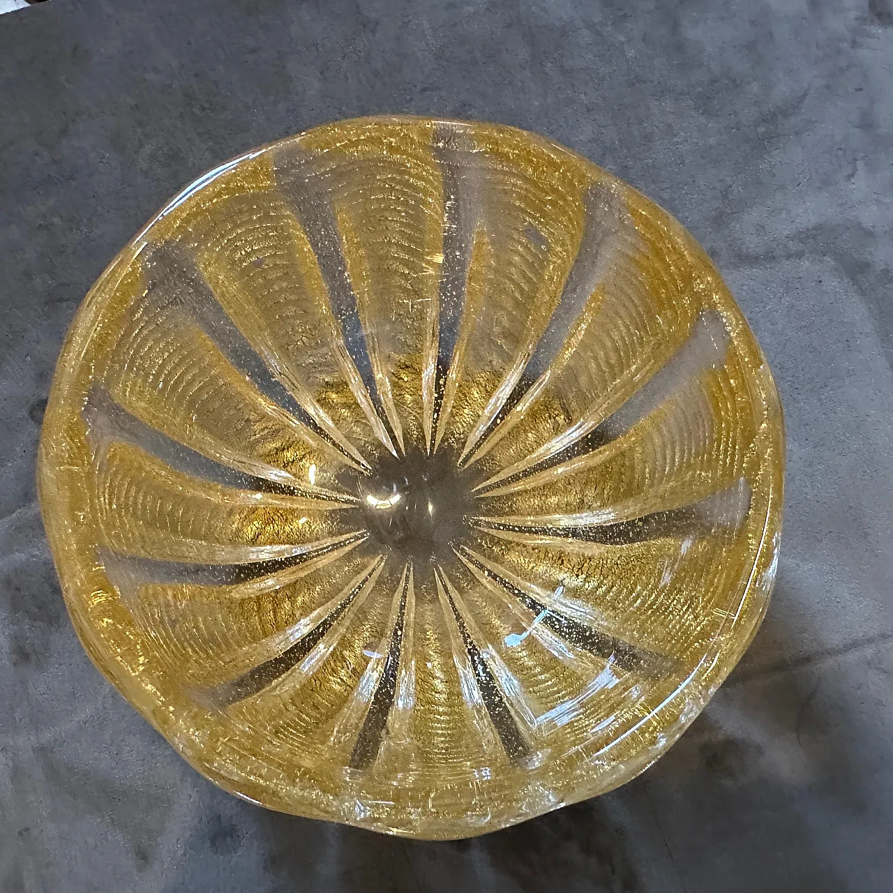 Barovier gold and clear Murano glass round bowl, 1970s 8