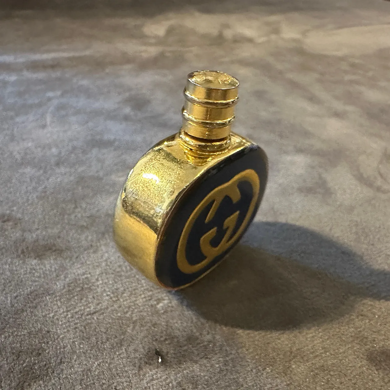 Pair of brass and enamel perfume bottles by Gucci, 1980s 8