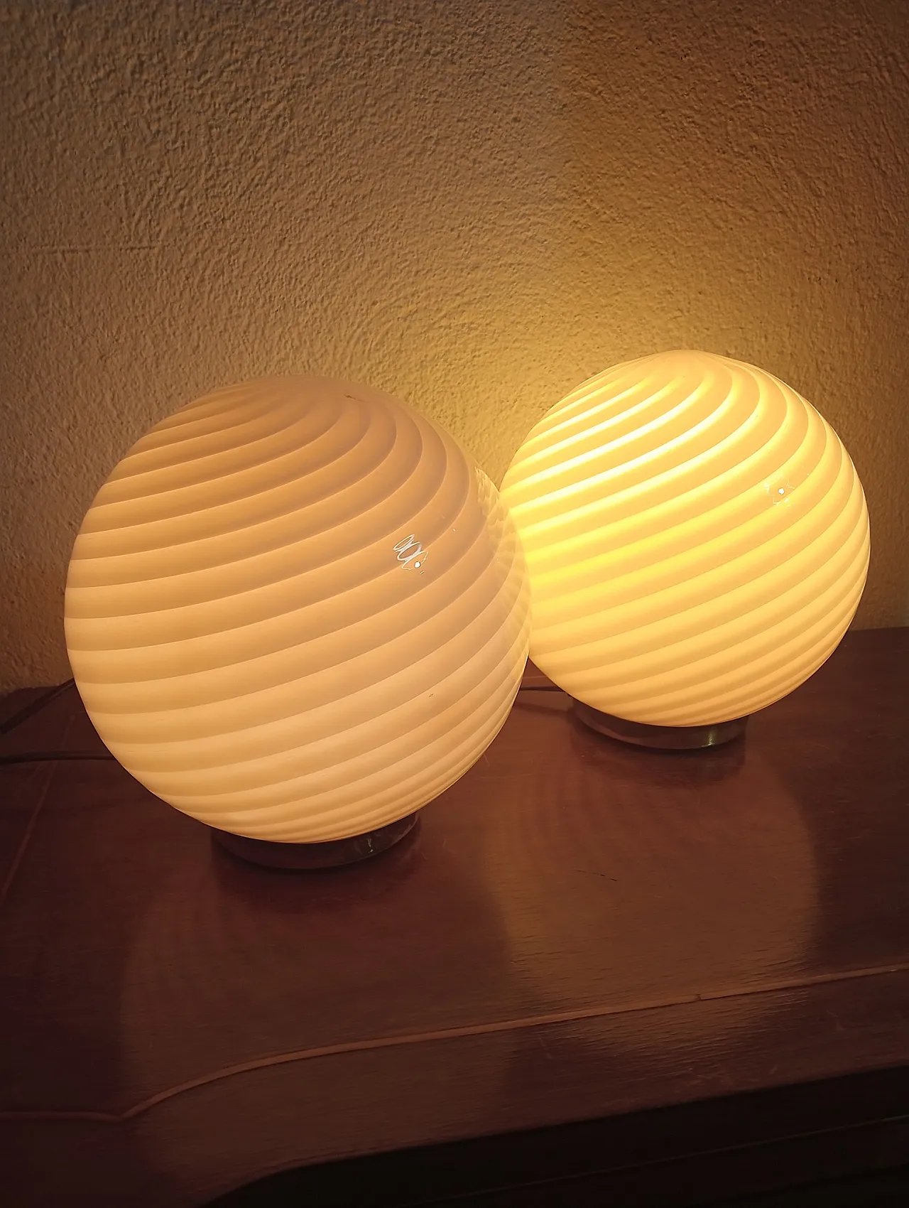 Pair of Murano glass lamps in the style of Venini, 1960s 9