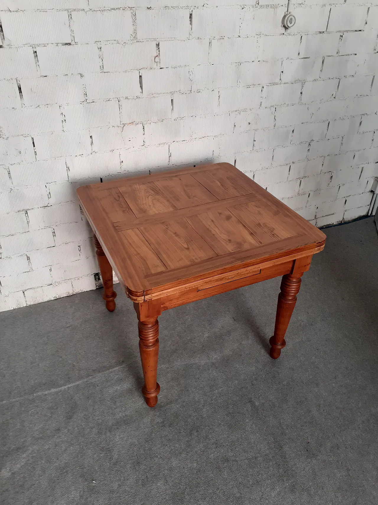 Rustic extensible wooden table, 1930s 3