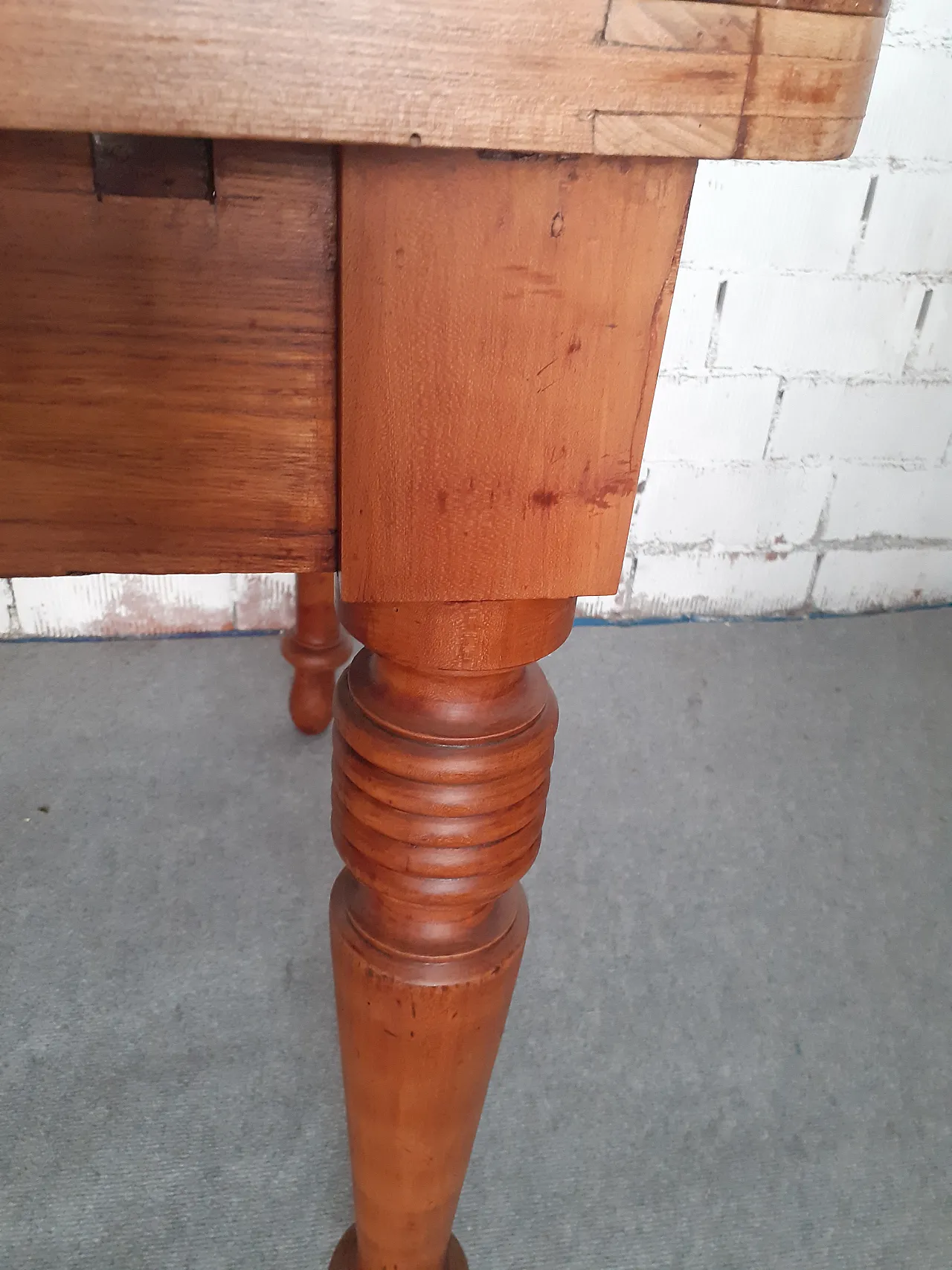 Rustic extensible wooden table, 1930s 5