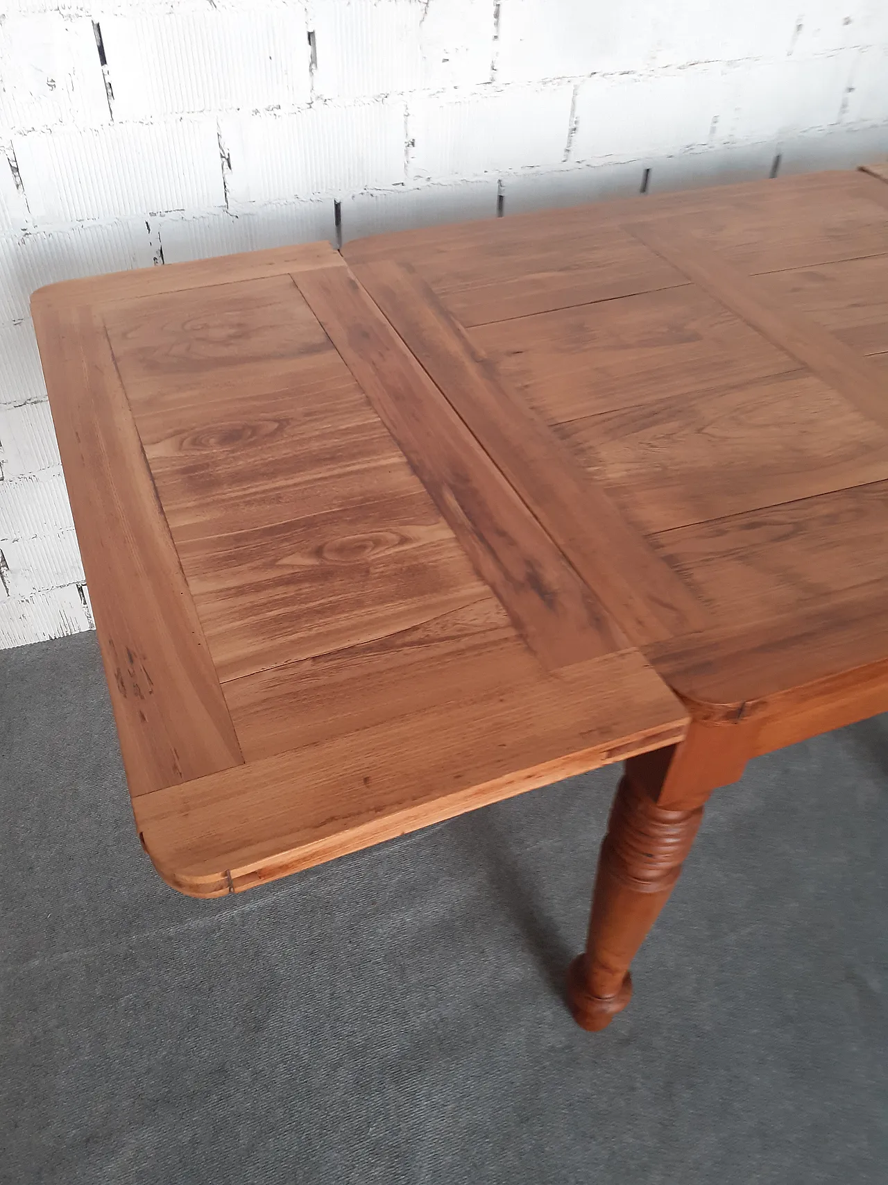 Rustic extensible wooden table, 1930s 15