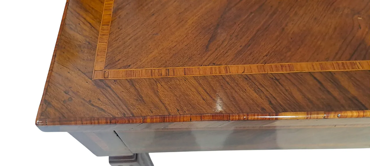 Neoclassical writing desk in walnut, late 18th century 6