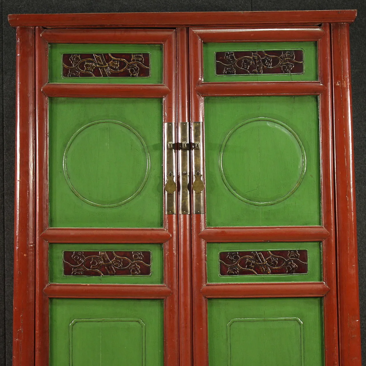 Armadio cinese laccato, '900 2