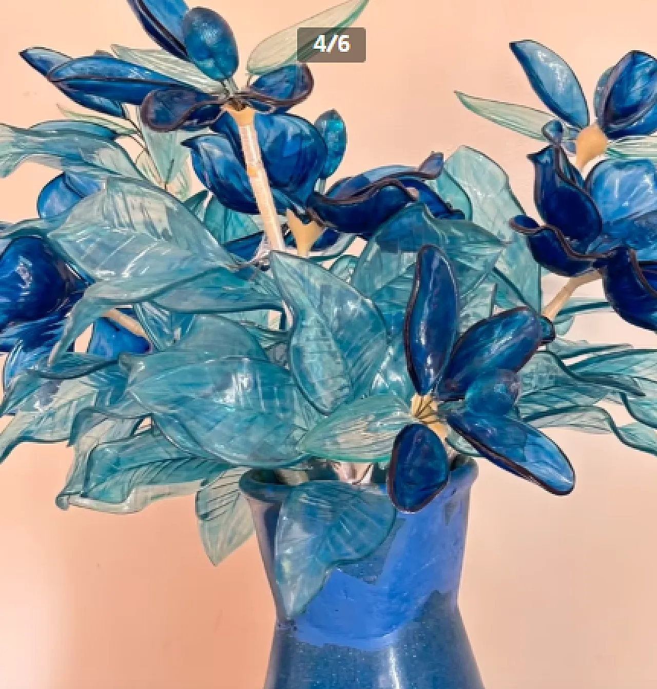 Lucite flower vase by J. Corelli, 20th century 4