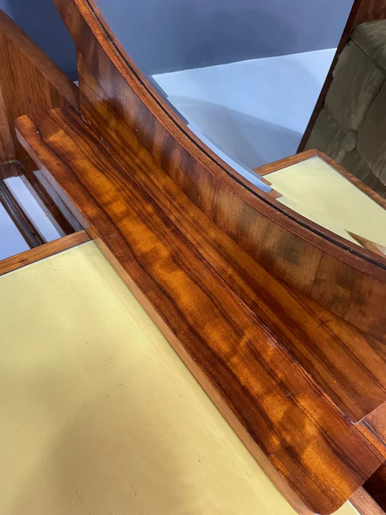 Mobile da toeletta con sgabello in noce, anni '30 2