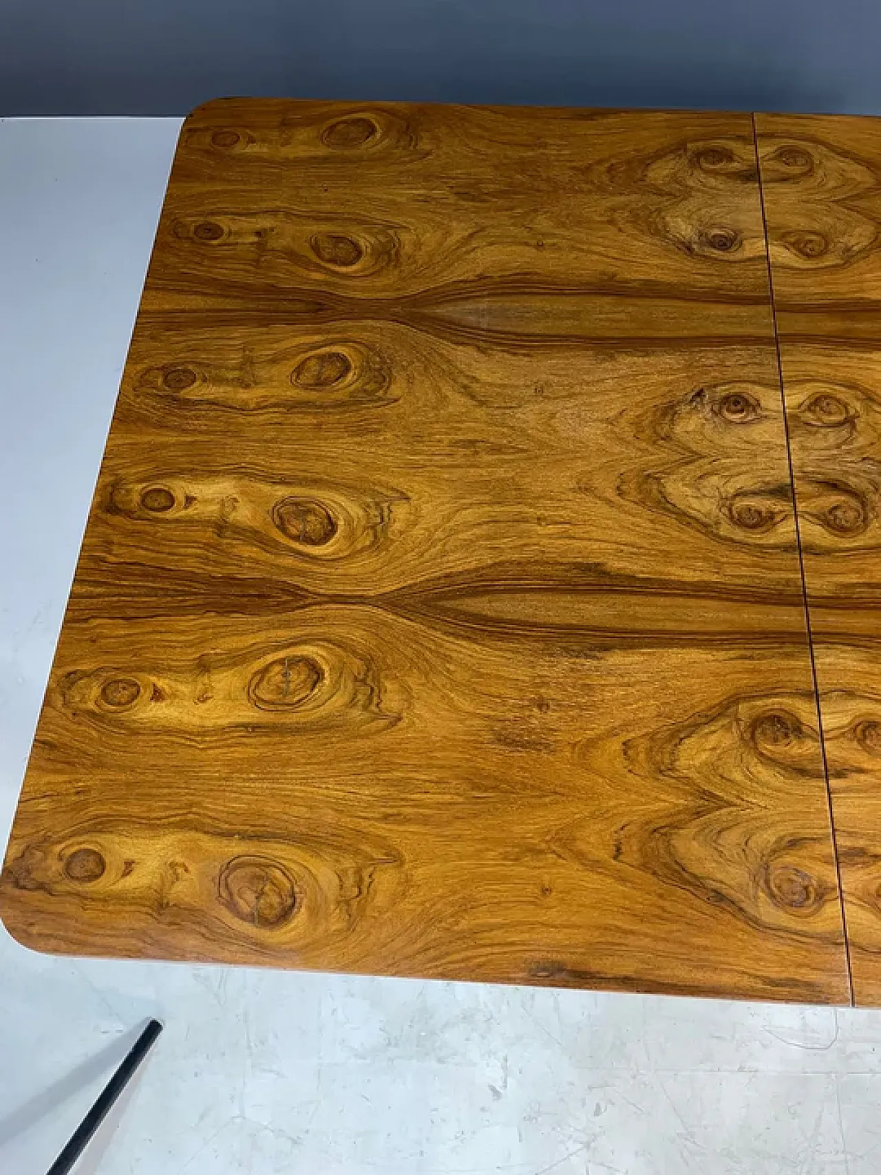 Tavolo da pranzo allungabile di Jindřich Halabala, anni '50 7