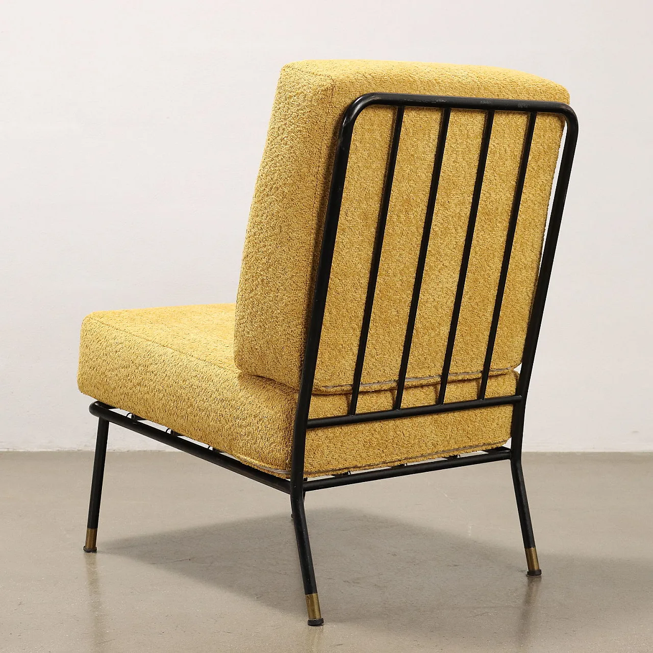 Poltrona in metallo tubolare smaltato nero, anni '60 7