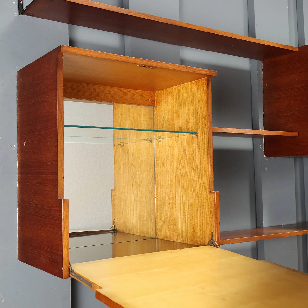 Wall cabinet in teak and enamelled metal, 1960s 5