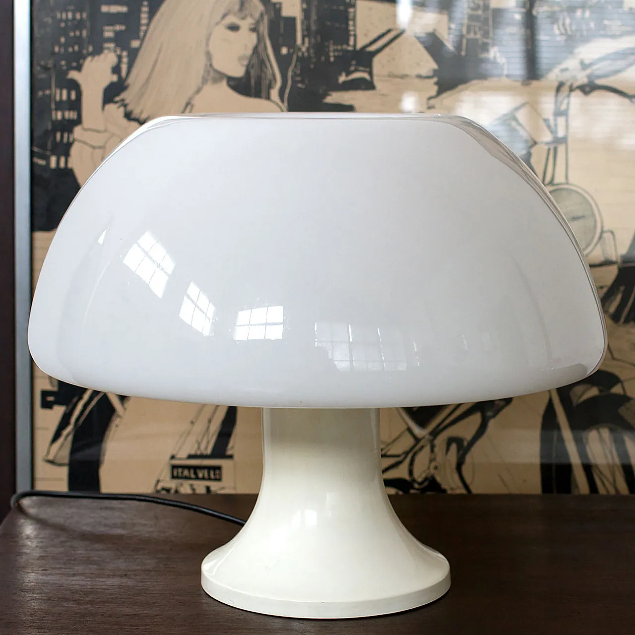 White mashroom table lamp by Martinelli Luce, Italy, 60s 2