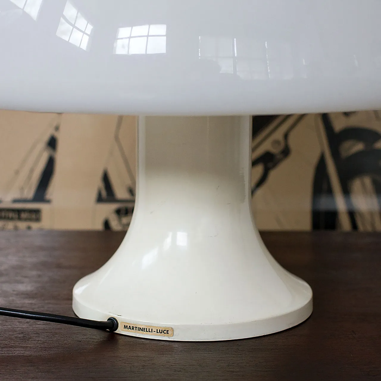 White mashroom table lamp by Martinelli Luce, Italy, 60s 4