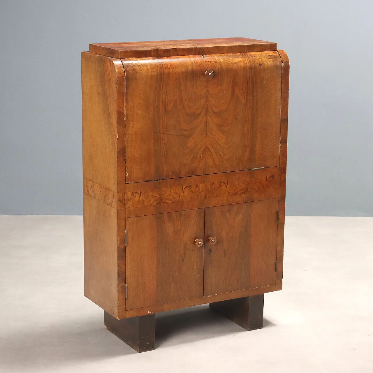 Drop-leaf cabinet in wood, 1940s 1