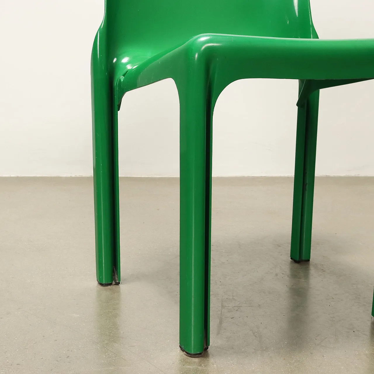 4 Sedie Selene in plastica di Vico Magistretti per Artemide, anni '70 6