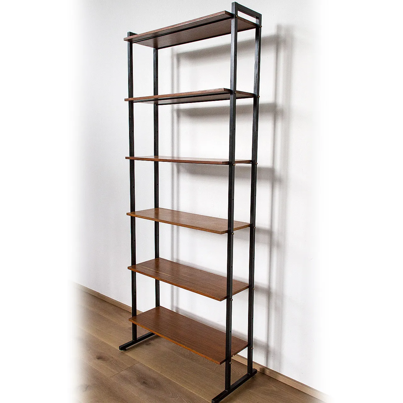 Pair of modular bookcases, 1960s 10