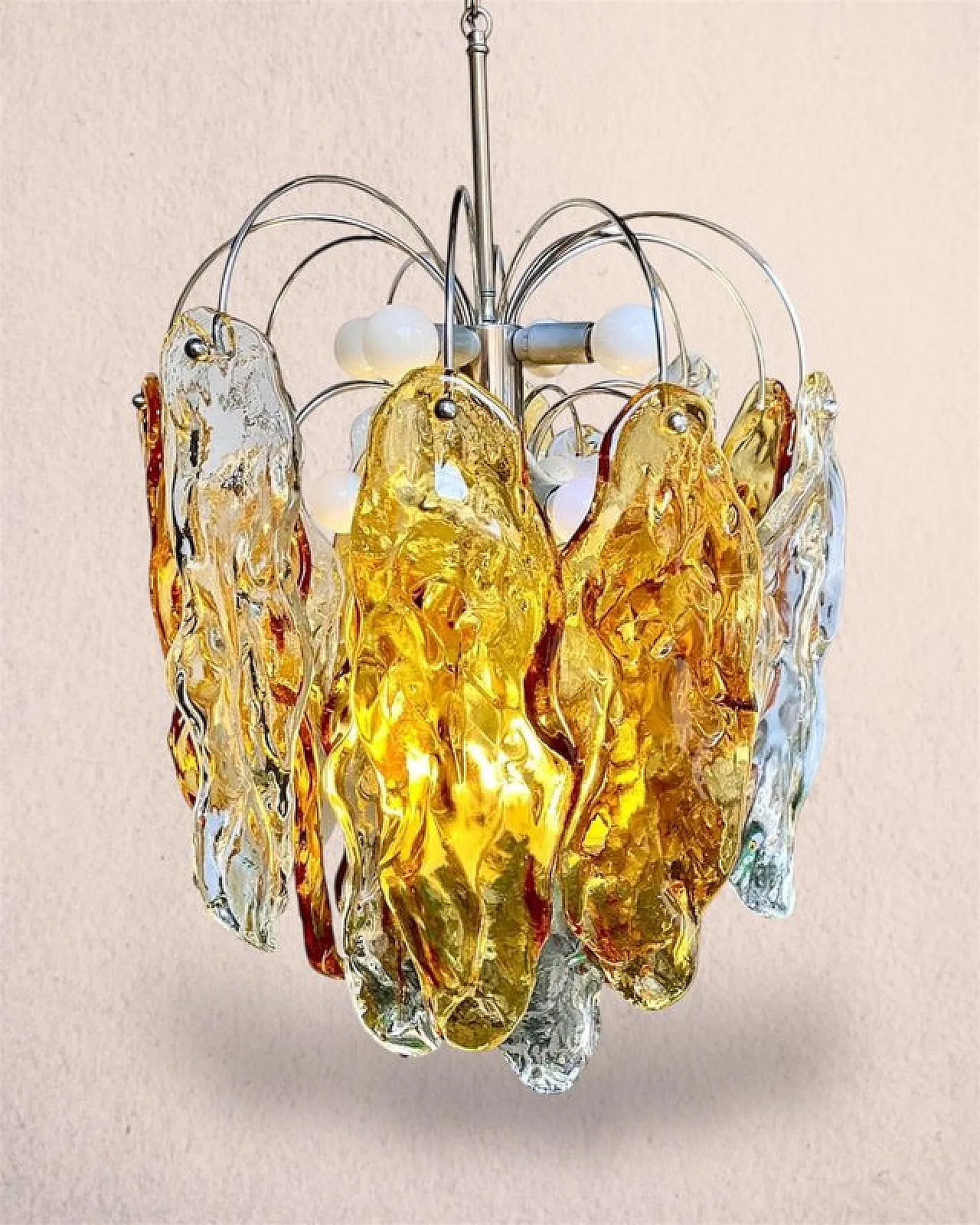 Coppia di lampadari in vetro di Murano dorato, anni '70 2