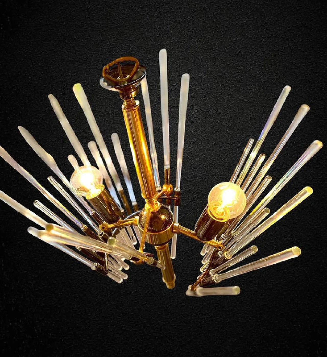 Lampadario Golden Era in ottone e vetro stile Sciolari, anni '60 12