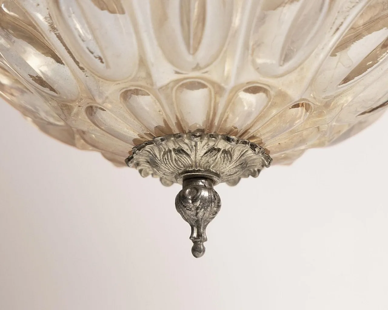 Lampada a sospensione Bubble in vetro rosa Glashütte Limburg, anni '60 4