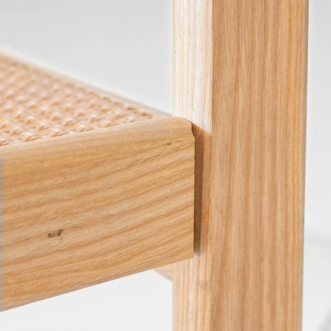 4 oak and straw chairs of Vienna, 70s 5