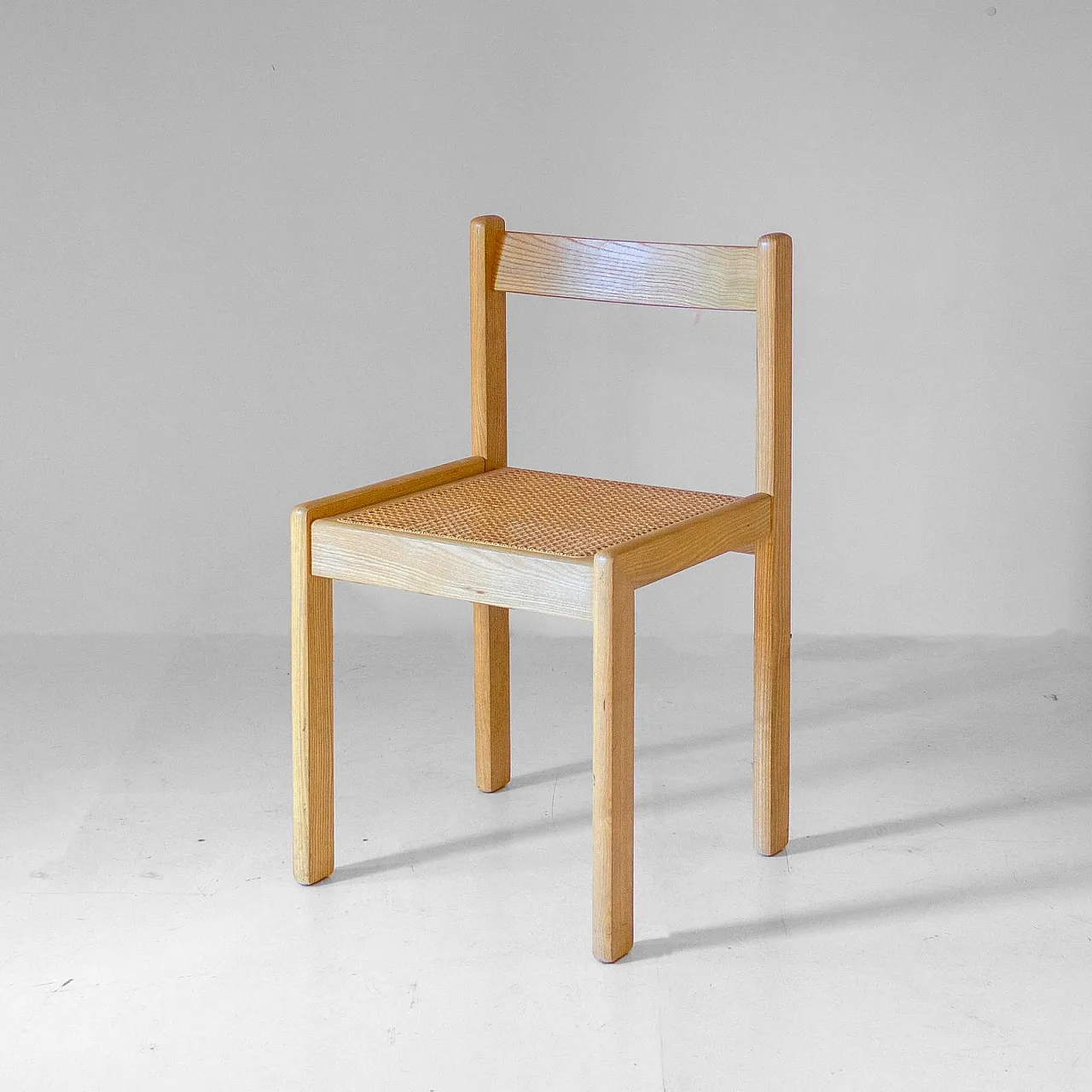 4 oak and straw chairs of Vienna, 70s 10